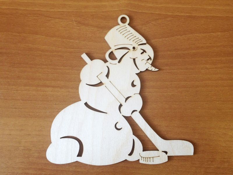 Елочная игрушка "Снеговик"
