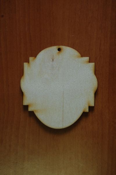 Бирка фигурная
